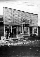  Shorty Russicks Store......