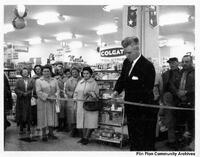  Jim Conner Cutting Ribbon At Coop