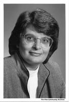  Sharon Carstairs 