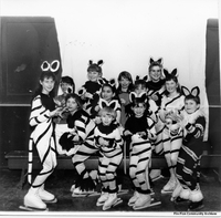  Skating Club 90'S Carnival 