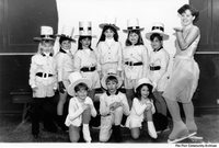  Skating Club 90'S Carnival 