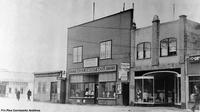 Main Street Early 30's
