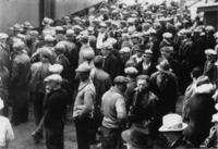 Strike of 1934 - Strikers meeting train thought to be bringing in scab labour