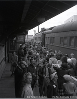 Crowd at the train station 