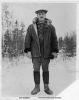  Tom Creighton