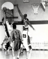 Harelm Globtrotetrs in Hapnot Gym. Circa 1970