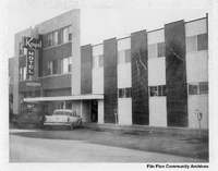  Royal Hotel