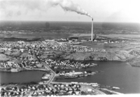 Aerial view of Flin Flon showing HBM&S plant. 