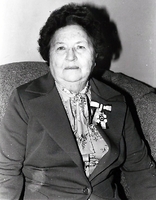 Dorothy Ash wearing Order of Canada.