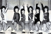  (L-R) ?, Dodi Willis, ?, ?, ?, ?