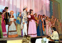 1975 Kiss Me Kate Dick Lyons , Jamie Highmoor and Chorus