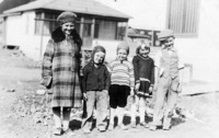 Catherine Roche, three unidentified children, and Robert Roche.
