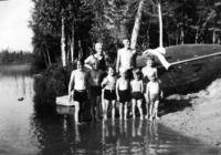 A mystery photo, other than Uncle Bob in the back row.