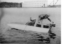 boat small Rees Howard