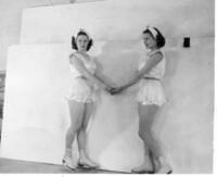Areta Evans and Kiki Nasselquist 
