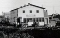 Charlie Youngs Building before it became Flin Flon Hotel