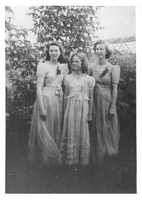 Alice Evans-Areta Evans -Mary Evans C 1947