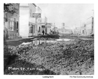 Main Street - Flin Flon - Looking North 