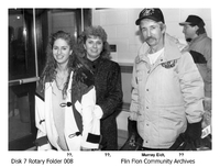 Exchange Student Shawnee Eidt with her parents....