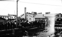 Crowd in front of the Community Hall 