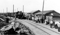 Strikers meeting the train