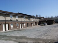 RJ`s Motel and Restaurant